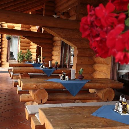 Szekelyfoeld Fogado Hotel Borzont Exterior foto