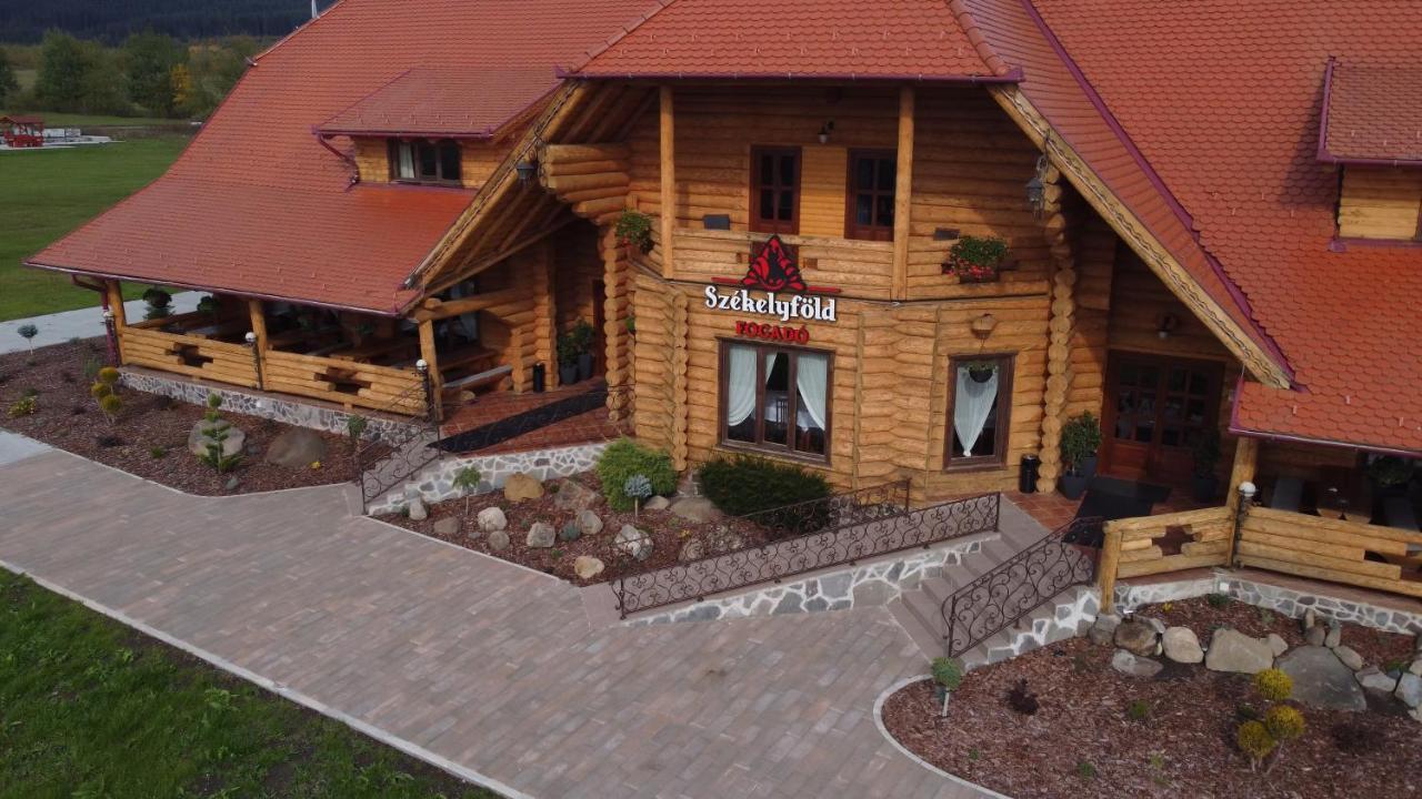 Szekelyfoeld Fogado Hotel Borzont Exterior foto